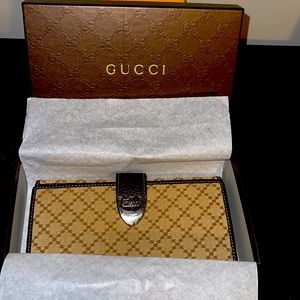 Gucci Beige / Brown Bi-fold Diamante Canvas Leather Ladies Wallet